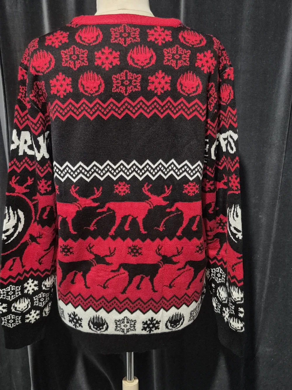 Offspring Men's Red & Black Fair Isle Sweater